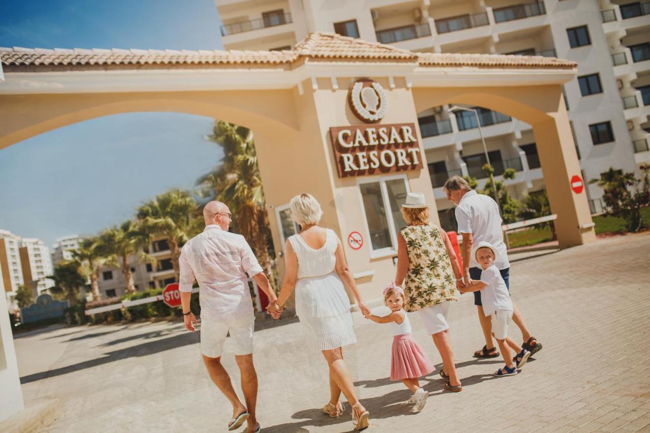 Luxury Sea View Two Bedroom Apartment In Caesar Resort & Spa, Long Beach Perivolia tou Trikomou 外观 照片