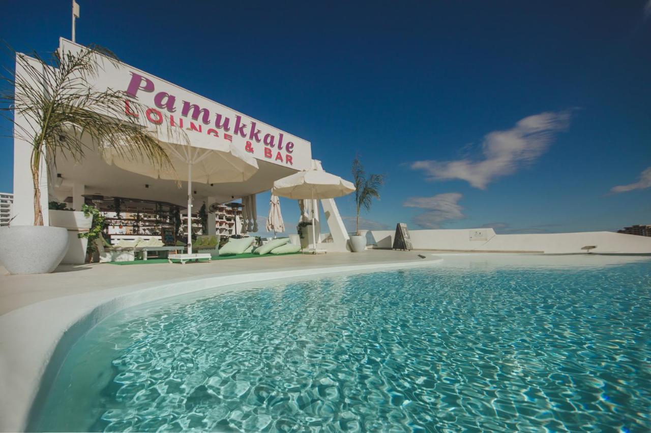 Luxury Sea View Two Bedroom Apartment In Caesar Resort & Spa, Long Beach Perivolia tou Trikomou 外观 照片