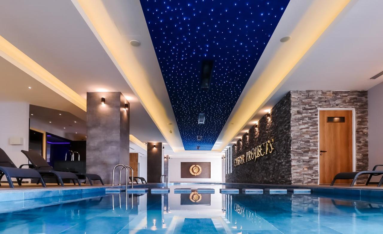 Luxury Sea View Two Bedroom Apartment In Caesar Resort & Spa, Long Beach Perivolia tou Trikomou 外观 照片